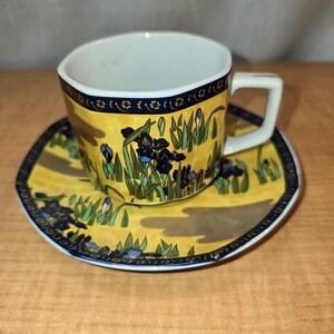 Vintage 1979 Enesco Otagiri Crocus/Iris Floral Gold Octagonal Tea Cup and Saucer